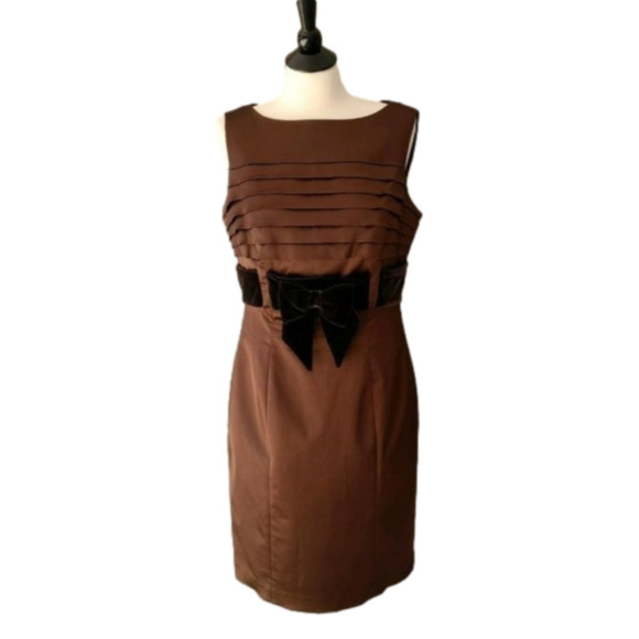 Kay Unger Dresses & Skirts - NWT Kay Unger Sleeveless Metallic Brown Cocktail Party Dress Satin Bow Size 12
